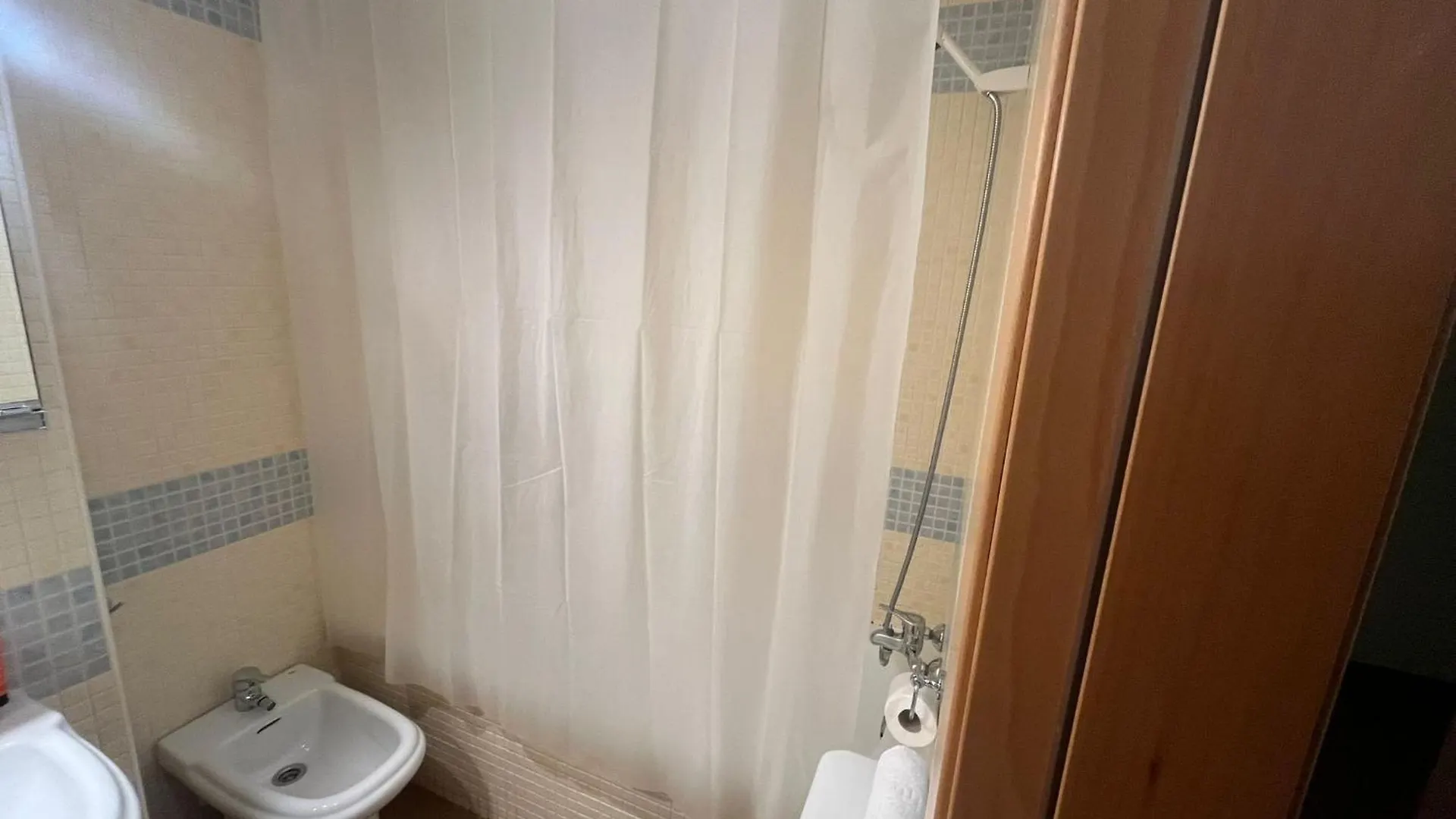 アパート Imeda Apartamentos Arttyco Con Parking シエラネバダ